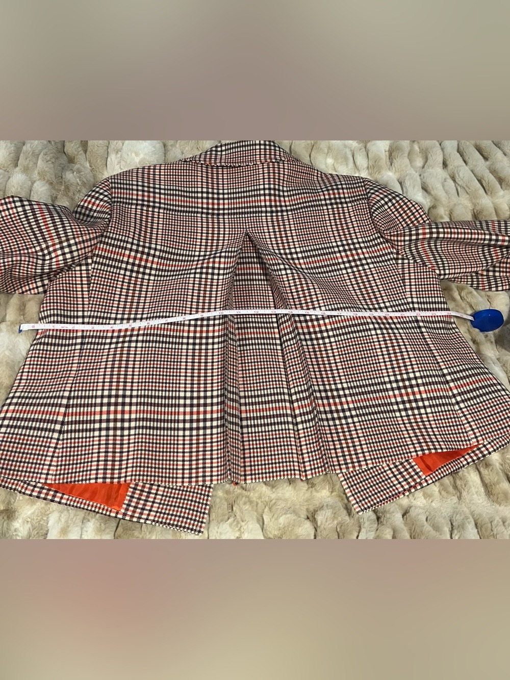 Akris Punto Plaid Cropped Jacket Blazer in colors Fuji-Sand-Wave - Picture 13 of 16